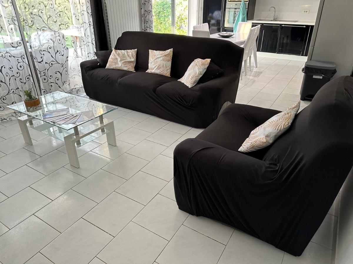 Petite Maisonette Adossee Mais Independante Avec Piscine Villa Peymeinade Luaran gambar